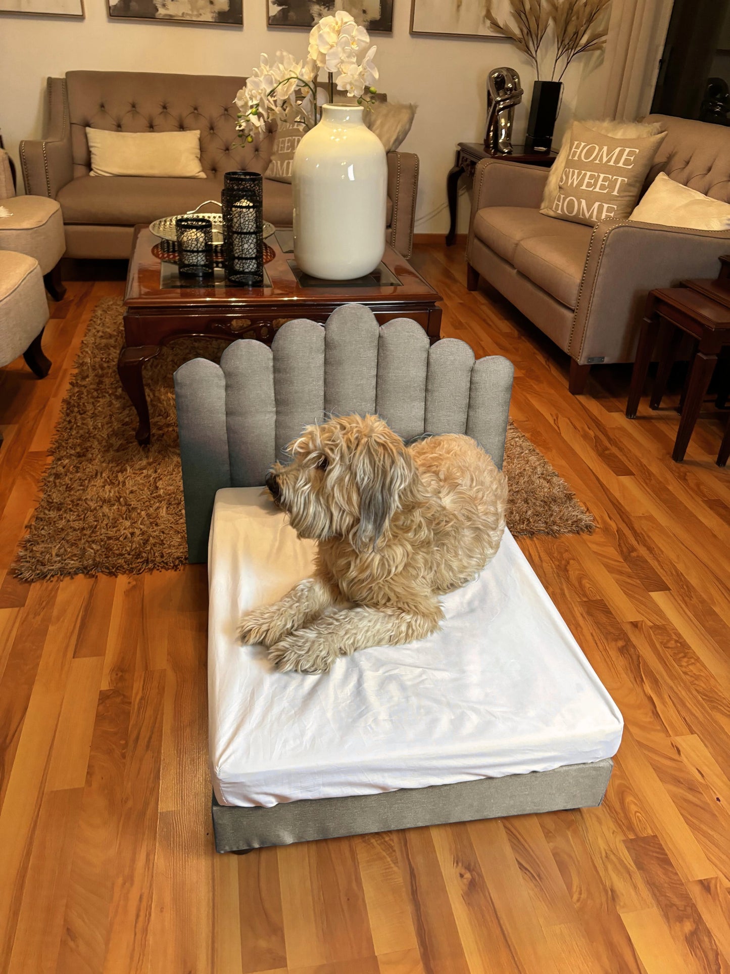 Trono Amelia (Beige)