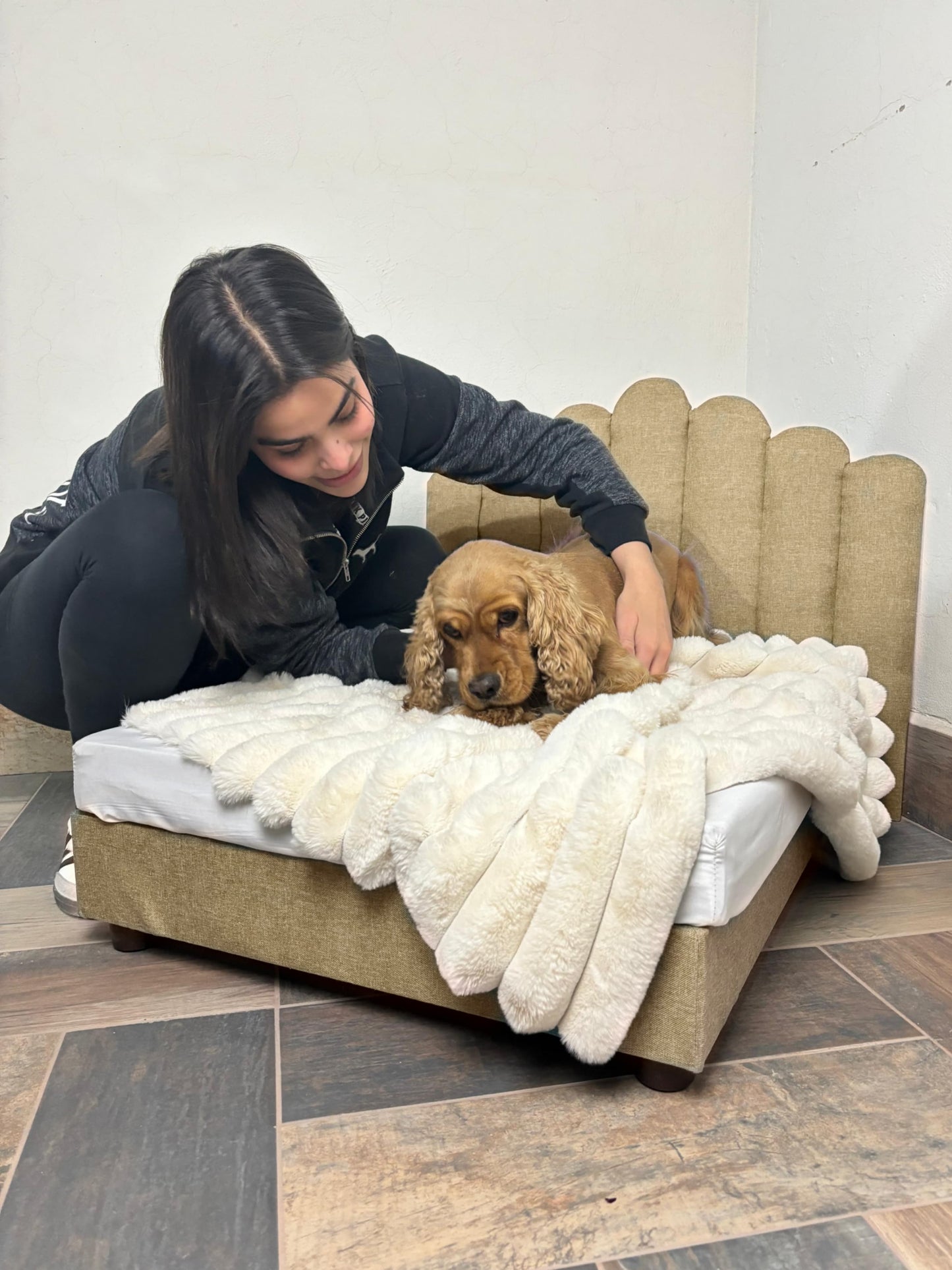 Trono Amelia (Beige)